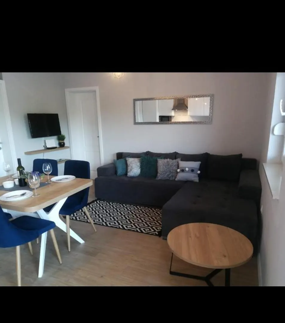 Appartamento Apartman Bella 3 Sali
